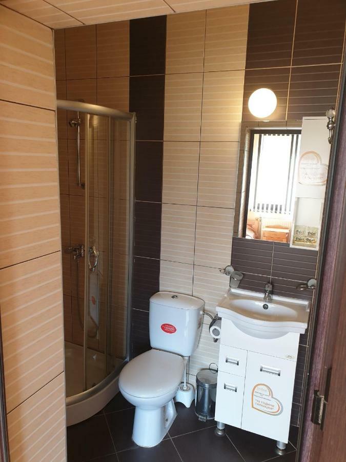 Къща За Гости Луксия Hotel Sukhache Bagian luar foto